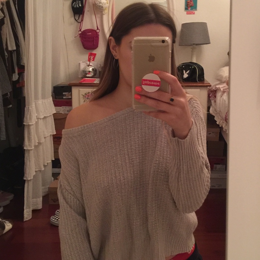 brandy melville knit sweater